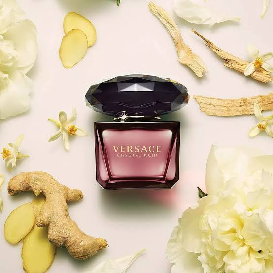 عطر زنانه ورساچه کریستال نویر (لوزی ، ژیوادان ، اکسپرشنز ، lvl)
