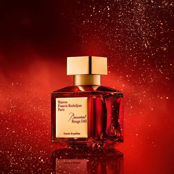 عطر زنانه باکارت رژ 540 (لوزی ، ژیوادان ، اکسپرشنز ، lvl)